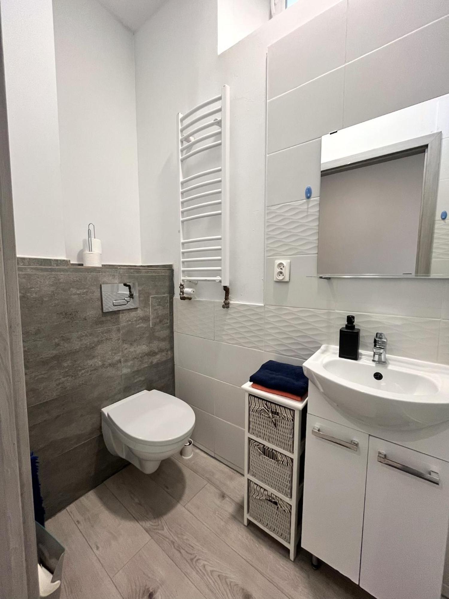 Delux9 Appartement Łódź Buitenkant foto